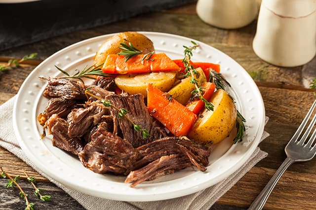 Slow cook and hold oven
